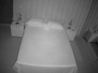 voyeurcam-casa-salsa-bedroom-1