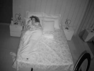 voyeurcam-casa-salsa-bedroom-1