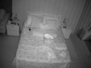 voyeurcam-casa-s... Live Webcam on CamSoda