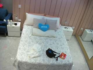 voyeurcam-casa-salsa-bedroom-1