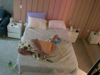 voyeurcam-casa-salsa-bedroom-1