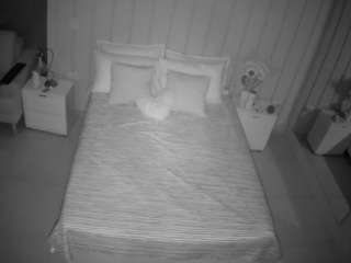 voyeurcam-casa-salsa-bedroom-1