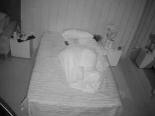 voyeurcam-casa-salsa-bedroom-1