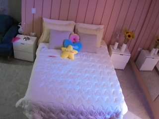 voyeurcam-casa-salsa-bedroom-1