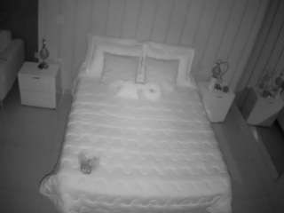 voyeurcam-casa-salsa-bedroom-1 webcam