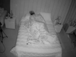 voyeurcam-casa-s... Live Webcam on CamSoda