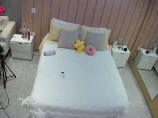 voyeurcam-casa-salsa-bedroom-1