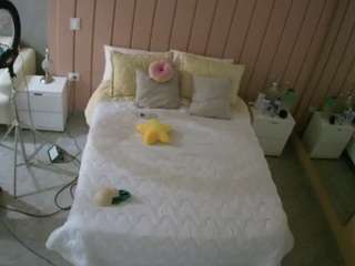 voyeurcam-casa-salsa-bedroom-1