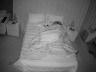 voyeurcam-casa-salsa-bedroom-1