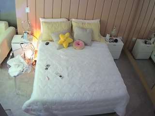 voyeurcam-casa-salsa-bedroom-1