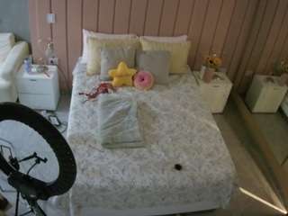 voyeurcam-casa-salsa-bedroom-1