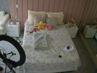 voyeurcam-casa-salsa-bedroom-1