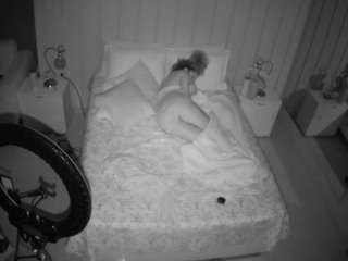 voyeurcam-casa-salsa-bedroom-1