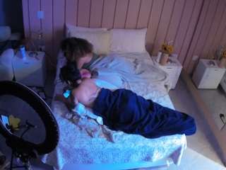 voyeurcam-casa-salsa-bedroom-1