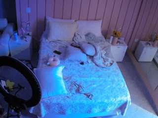 voyeurcam-casa-salsa-bedroom-1