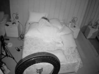 voyeurcam-casa-s... Live Webcam on CamSoda