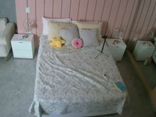 voyeurcam-casa-salsa-bedroom-1