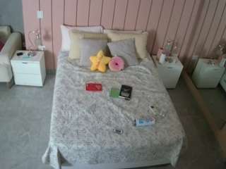 voyeurcam-casa-salsa-bedroom-1