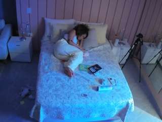 voyeurcam-casa-salsa-bedroom-1 live cam profile