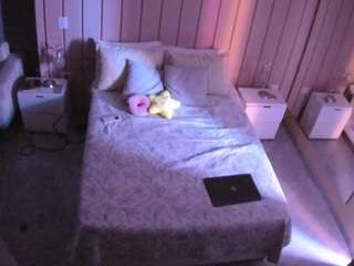 voyeurcam-casa-salsa-bedroom-1 live cam profile