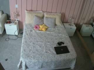 voyeurcam-casa-salsa-bedroom-1