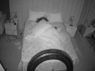 voyeurcam-casa-salsa-bedroom-1