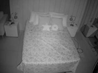 voyeurcam-casa-salsa-bedroom-1