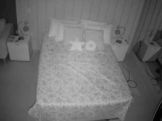 voyeurcam-casa-salsa-bedroom-1