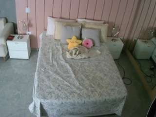 voyeurcam-casa-salsa-bedroom-1