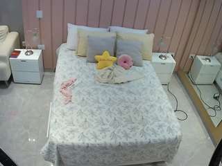 voyeurcam-casa-salsa-bedroom-1