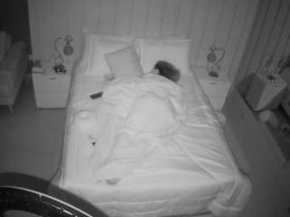 voyeurcam-casa-salsa-bedroom-1