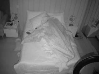 voyeurcam-casa-salsa-bedroom-1 Live Webcam on CamSoda