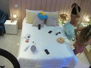 voyeurcam-casa-salsa-bedroom-1