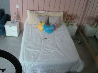 voyeurcam-casa-salsa-bedroom-1