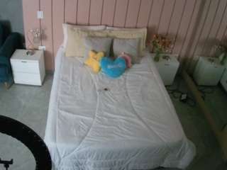 voyeurcam-casa-salsa-bedroom-1