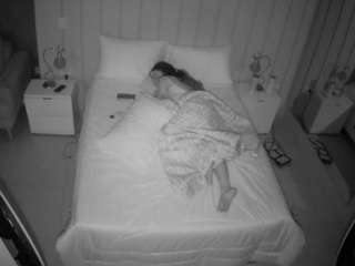 voyeurcam-casa-salsa-bedroom-1