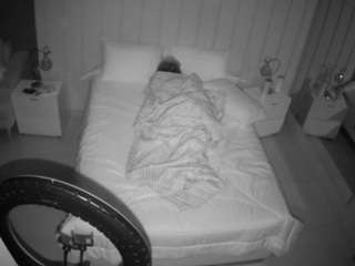 voyeurcam-casa-salsa-bedroom-1