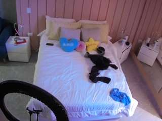 voyeurcam-casa-salsa-bedroom-1