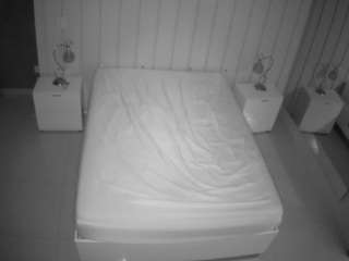 voyeurcam-casa-salsa-bedroom-1