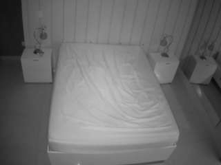 voyeurcam-casa-salsa-bedroom-1