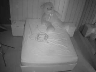 voyeurcam-casa-salsa-bedroom-1