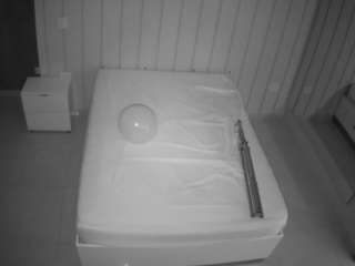voyeurcam-casa-salsa-bedroom-1