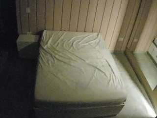 voyeurcam-casa-salsa-bedroom-1