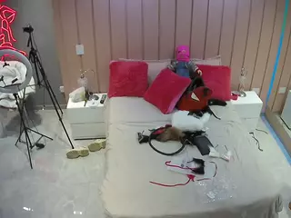 Casa Salsa Bedroom 1's Live Sex Cam Show