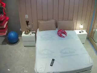 Casa Salsa Bedroom 1's Live Sex Cam Show