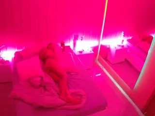 Casa Salsa Bedroom 1's Live Sex Cam Show