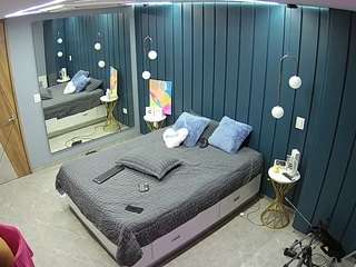 Voyeurcam-casa-salsa-bedroom-2