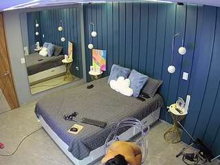 camsoda voyeurcam-casa-salsa-bedroom-2