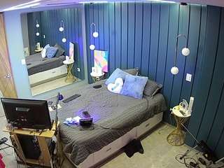 camsoda voyeurcam-casa-salsa-bedroom-2