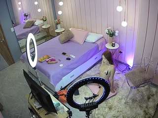 voyeurcam-casa-salsa-bedroom-2